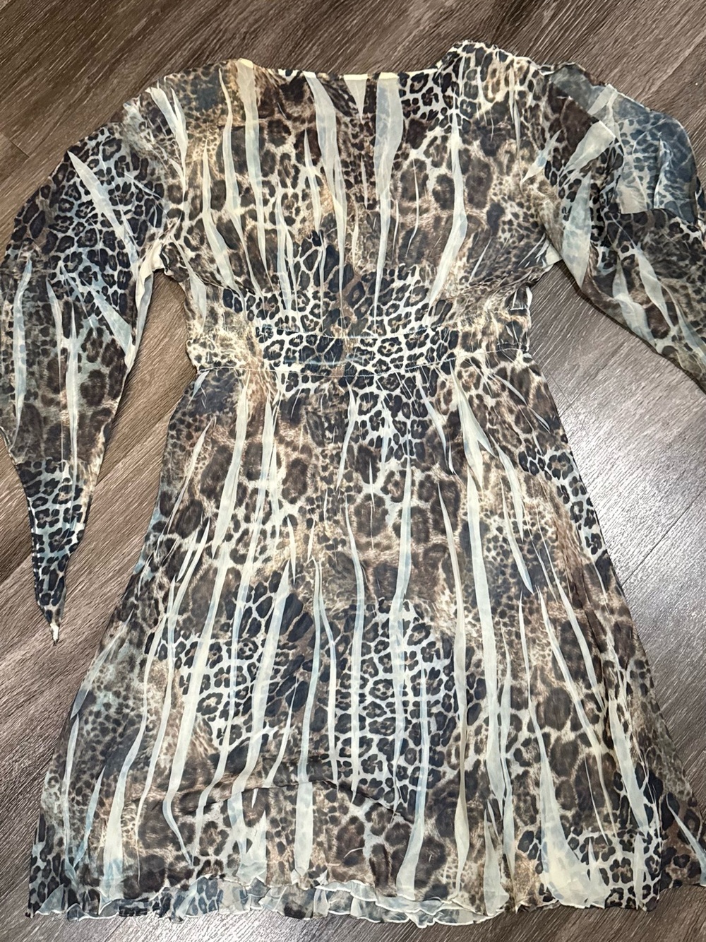 Dress - Picture 13 of 15